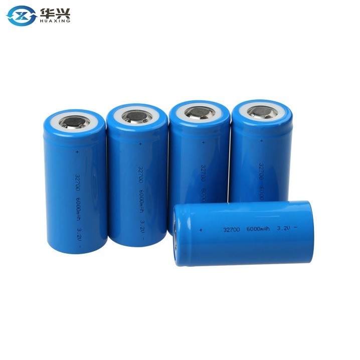 2000 Times LiFePO4 Cylindrical Cells 3.2V 32700 Lithium Ion Battery